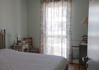 Mise en couleur d&rsquo;une chambre d&rsquo;amis dans un appartement neuf